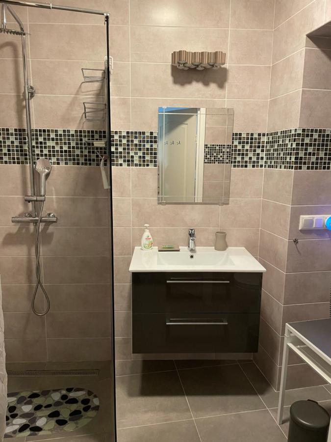 American Flat In The Heart Of Vilnius Luaran gambar